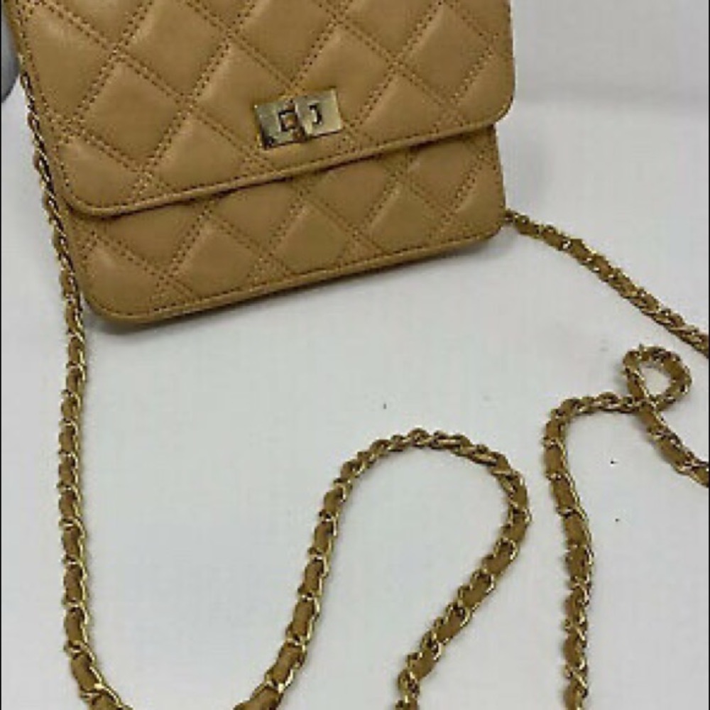 SAKS BLACK LABEL Quilted Lambskin Crossbody EC - Picture 3 of 8